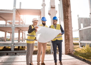 What is the Difference Between an Architect and a Draftsman?